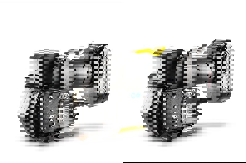Dynamic-2100-Side